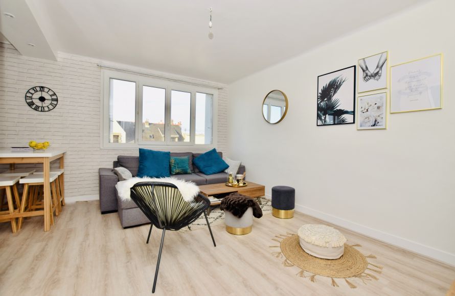 VENDU PAR NOS SOINS Appartement 3 pièces 57 m2 Lorient Centre ville