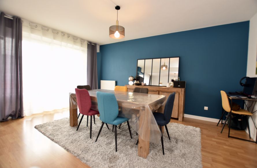 VENDU PAR NOS SOINS Appartement T4 Merville Lorient