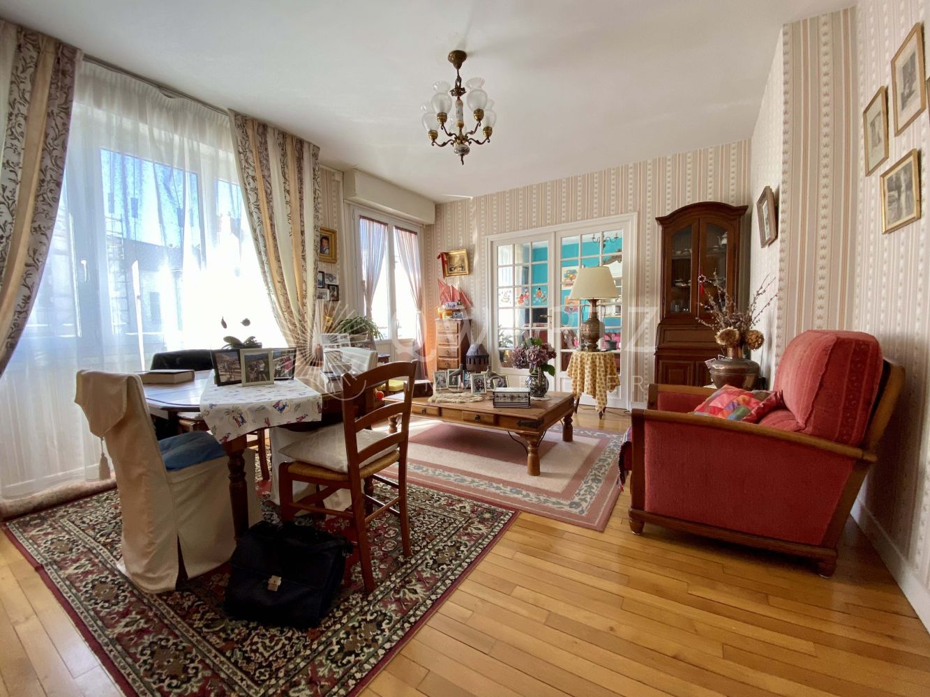 Appartement 4 pièces 76 m2 avec garage Centre Bourg Larmor-Plage
