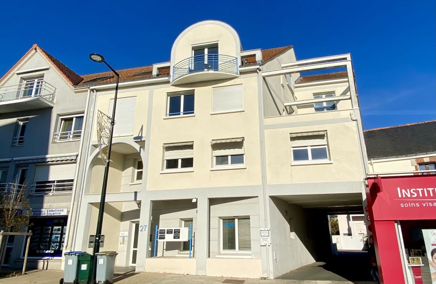 VENDU PAR NOS SOINS Appartement T2 de 40 m2 Saint-Sébastien-Sur-Loire centre-ville