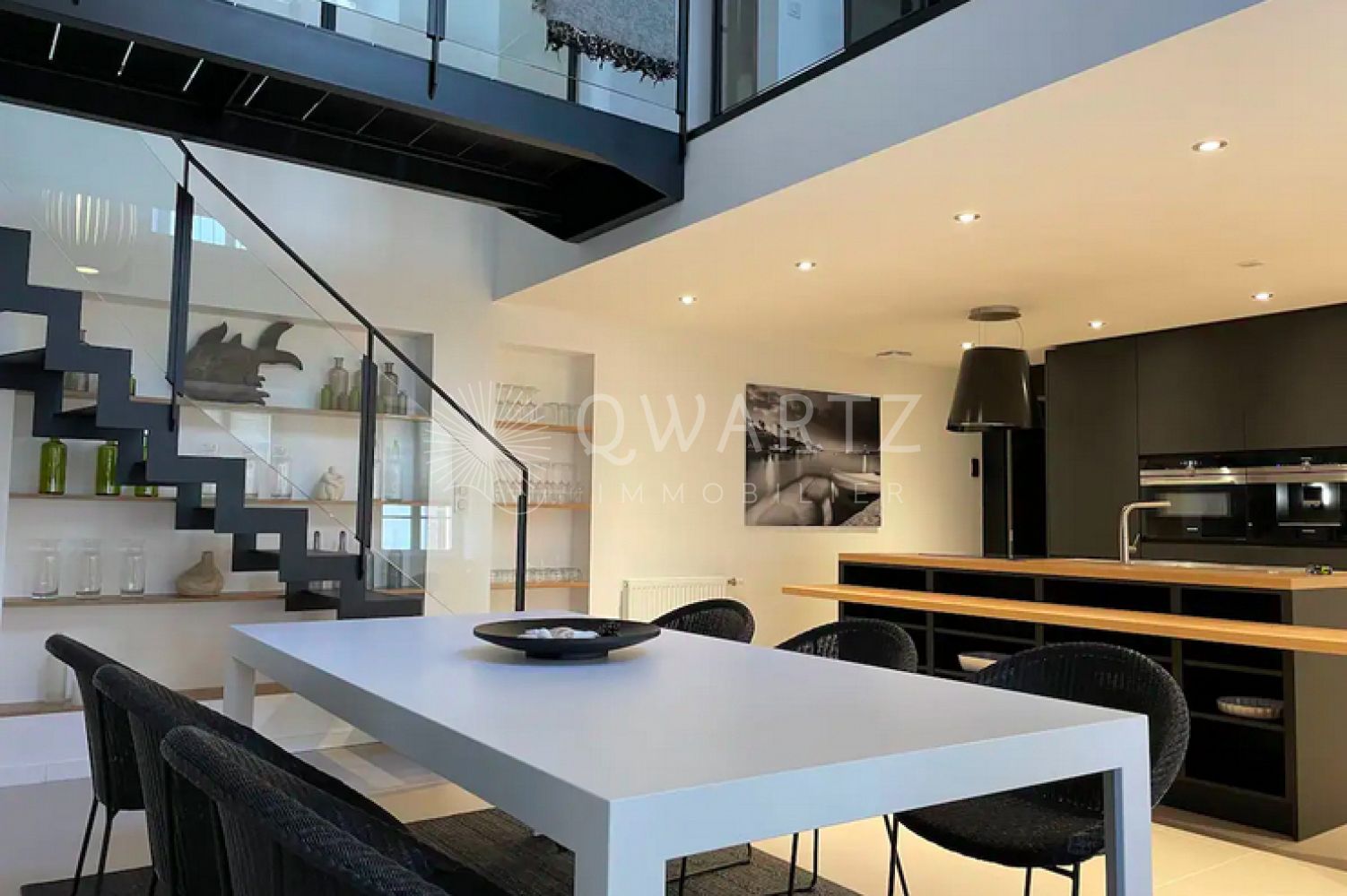 Maison de ville type loft bord de mer centre Concarneau