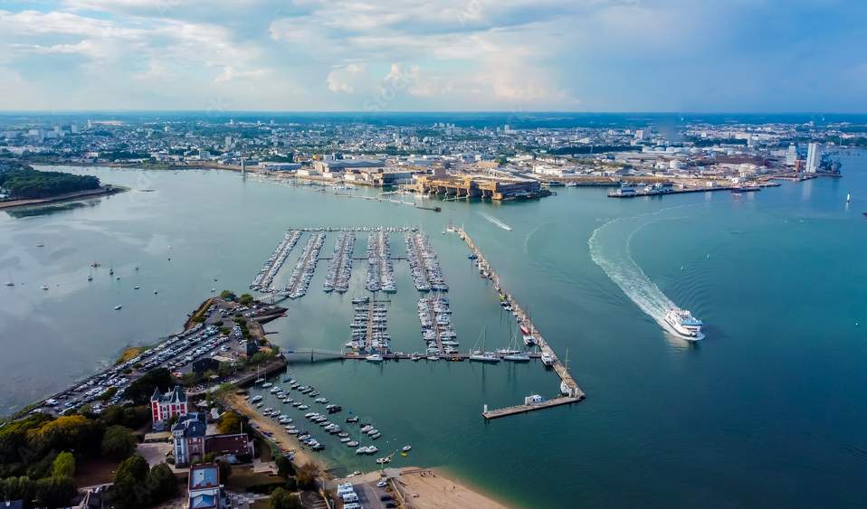 Pourquoi tester l'estimation en ligne de votre maison ou votre appartement à Lorient ? 