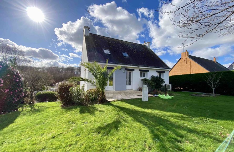 VENDUE PAR NOS SOINS Maison Gestel proche centre