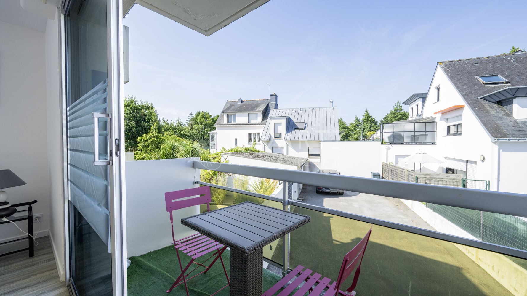 VENDU PAR NOS SOINS Appartement T2 Bord de mer Larmor-Plage