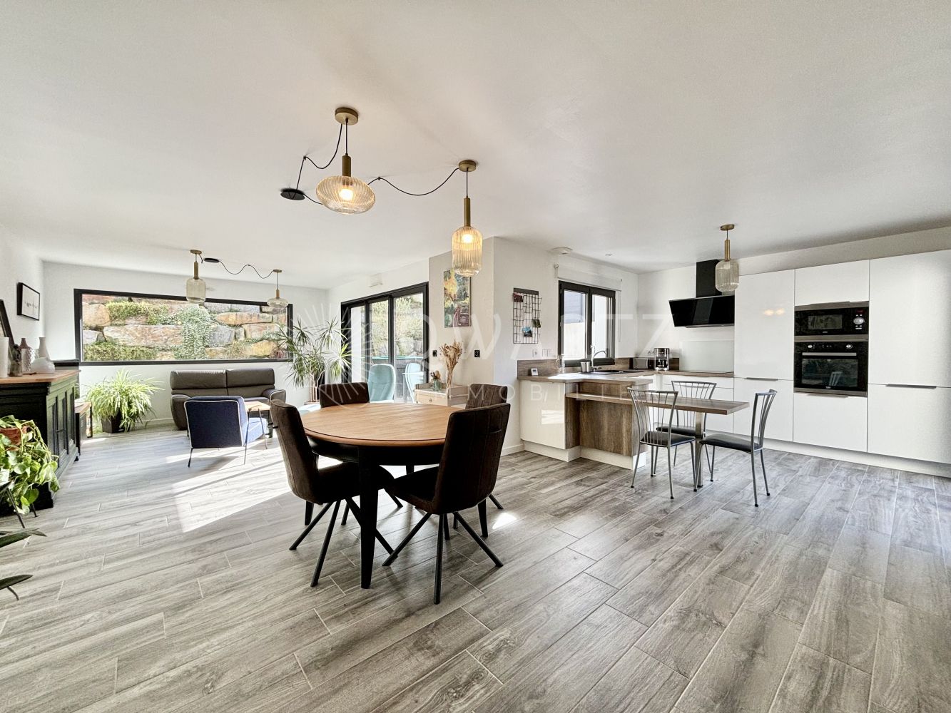 VENDU PAR NOS SOINS Maison contemporaine Quéven