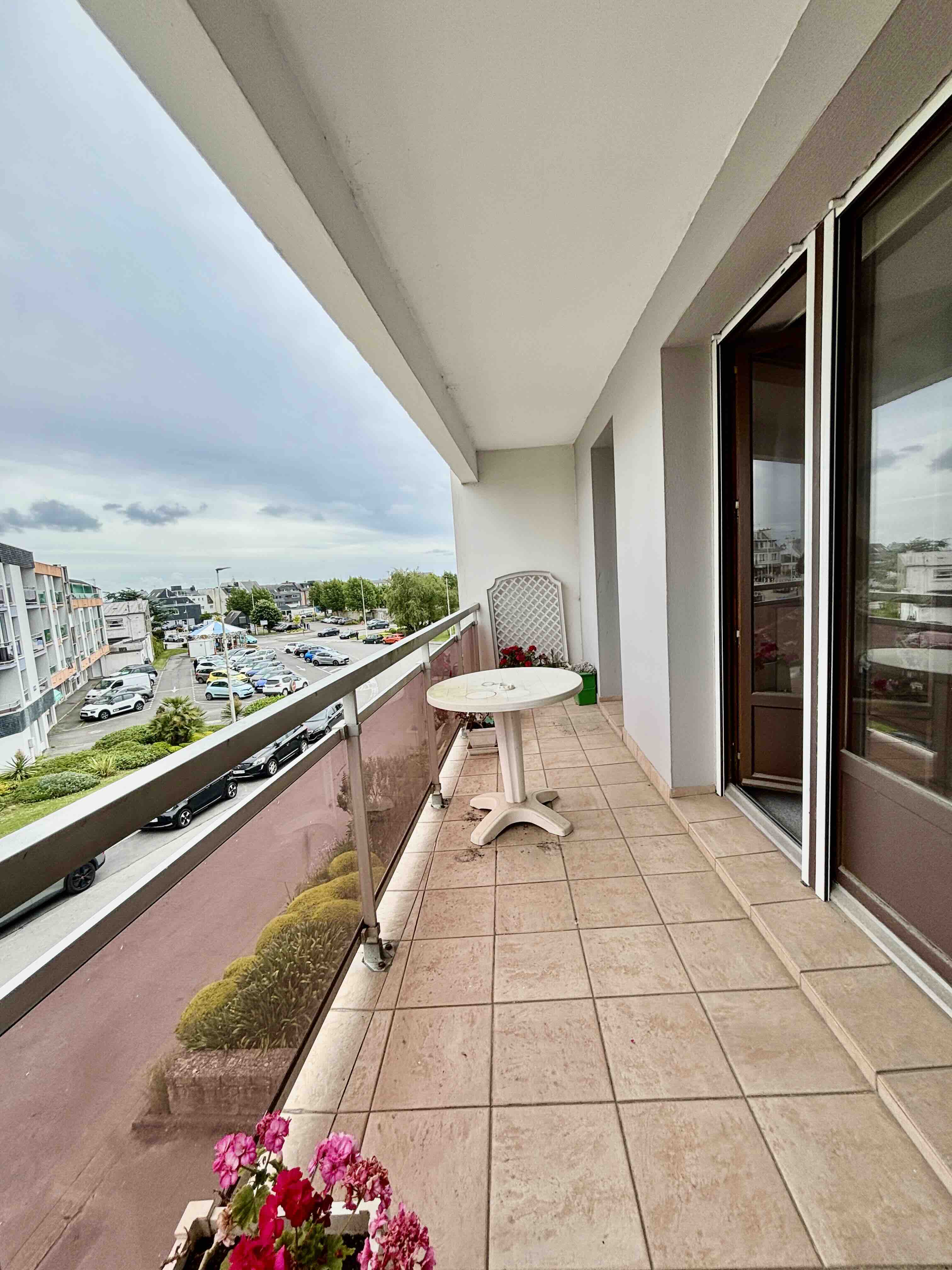 Appartement 3 pieces 59 m2 Larmor-Plage centre