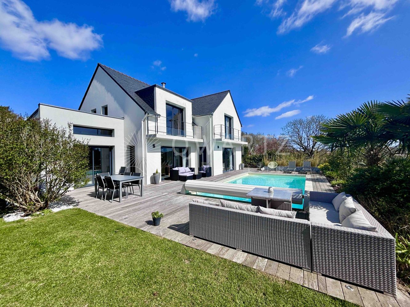 Maison contemporaine avec piscine Guidel