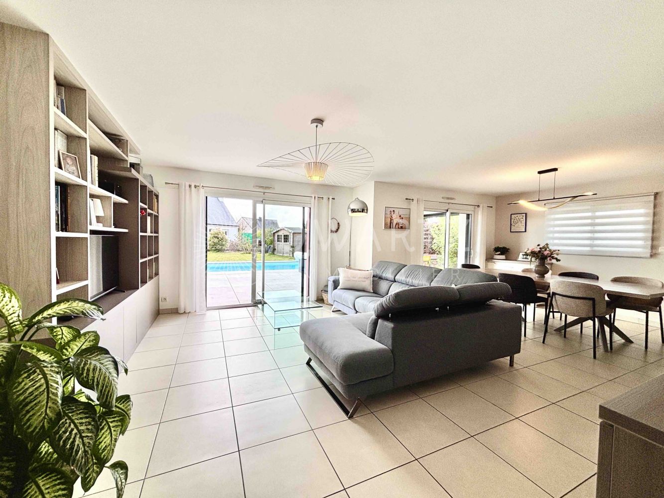 A vendre Maison 7 pi&egrave;ces 197 m&sup2; QUIMPERLE