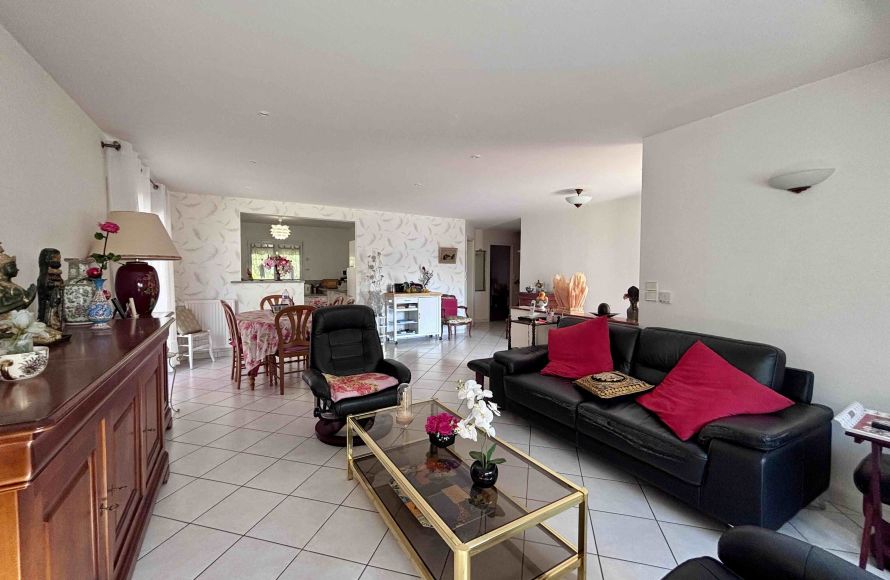 Maison 4 pièces 107m2 avec jardin à vendre Larmor-Plage